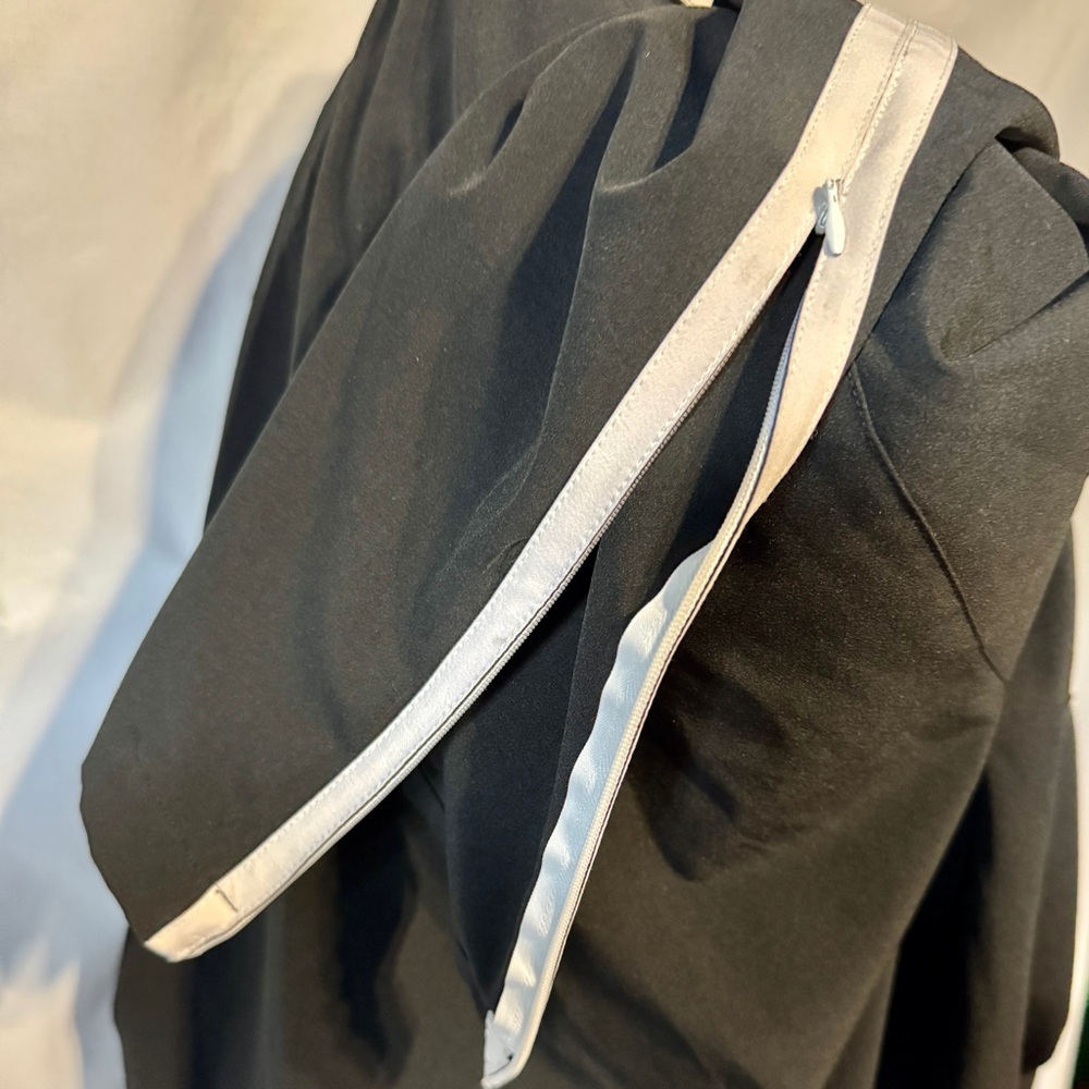 (L) Oleg Cassini Black and White Bomber Jacket with Stand-Up Collar - Picture 7 of 10